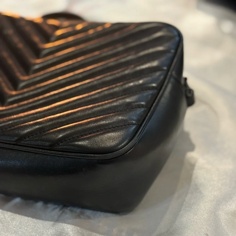 Saint Laurent Lou Camera Bag – Black Quilted Leather (No Tassel) - Picture 7 of 10